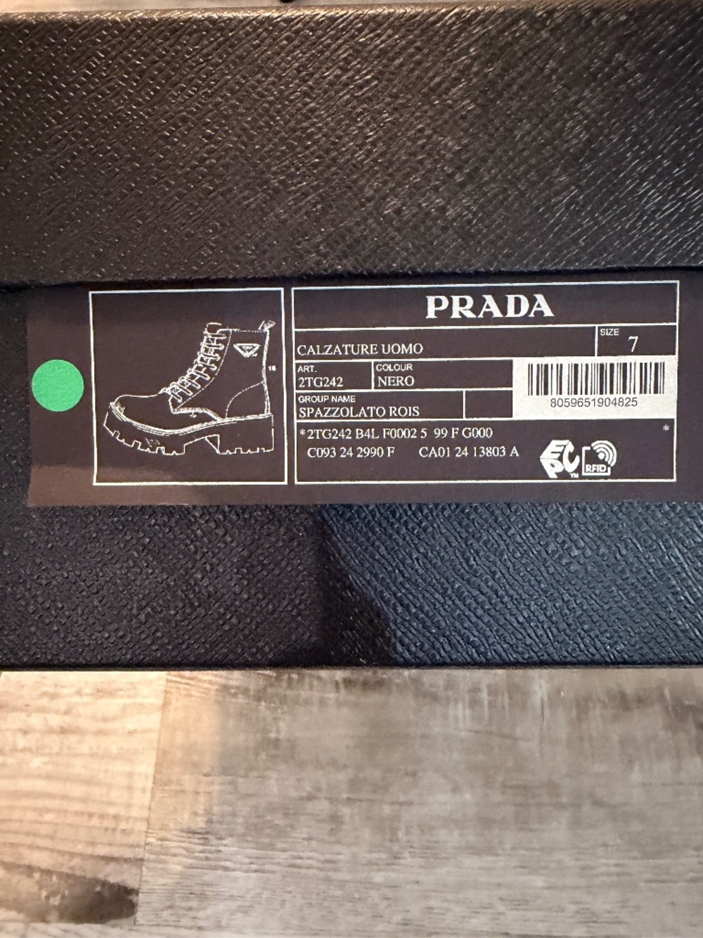 Men's Prada Laced Black Boots - Size 7 - Lightly Used - Picture 16 of 16